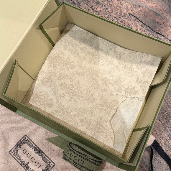 Gucci Box, Dust Bag & Ribbon - Picture 5 of 5